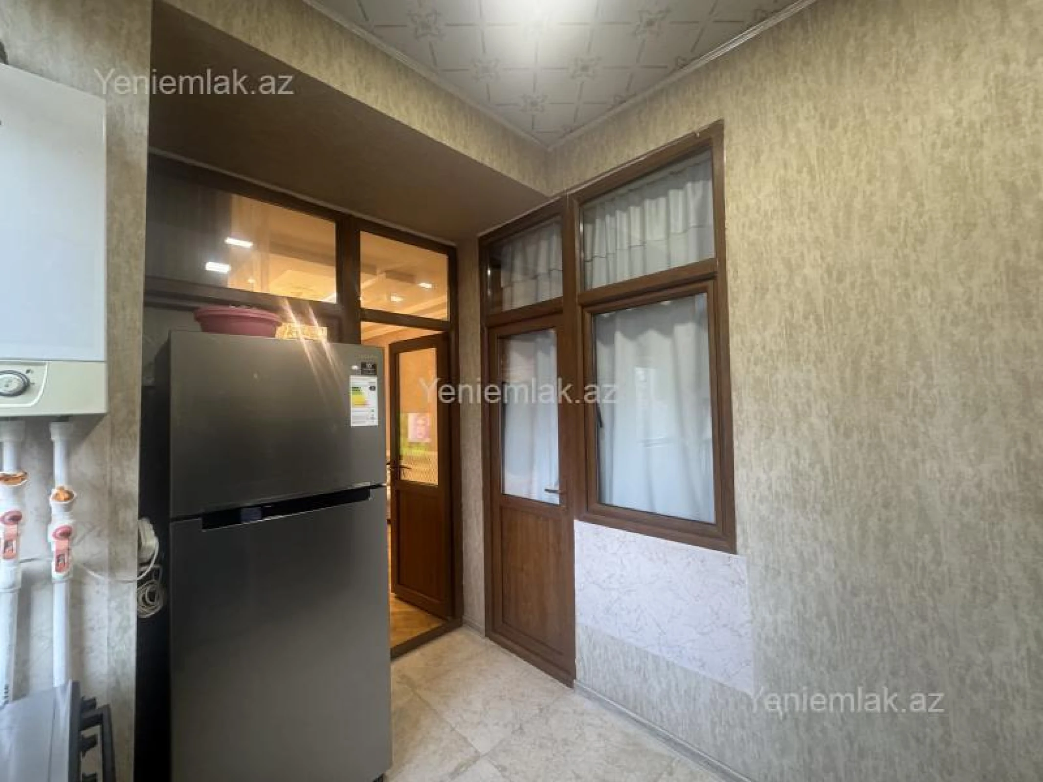 Satılır 2 otaqlı yeni tikili 50 m²