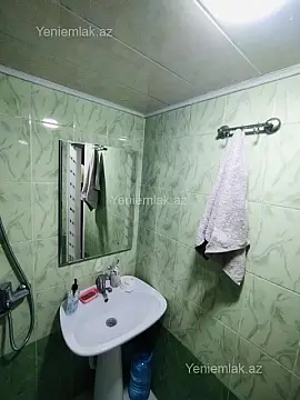 Satılır 2 otaqlı köhnə tikili 35 m²