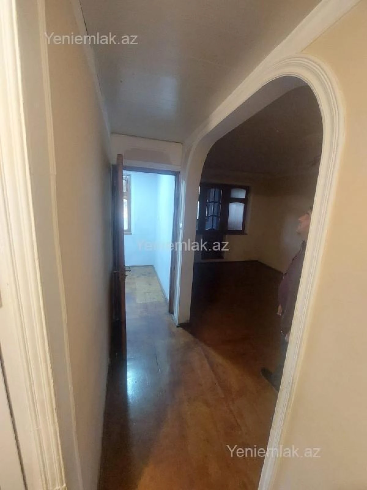 Satılır 2 otaqlı köhnə tikili 48 m²