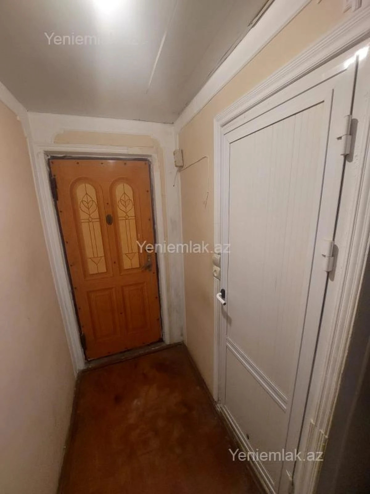 Satılır 2 otaqlı köhnə tikili 48 m²