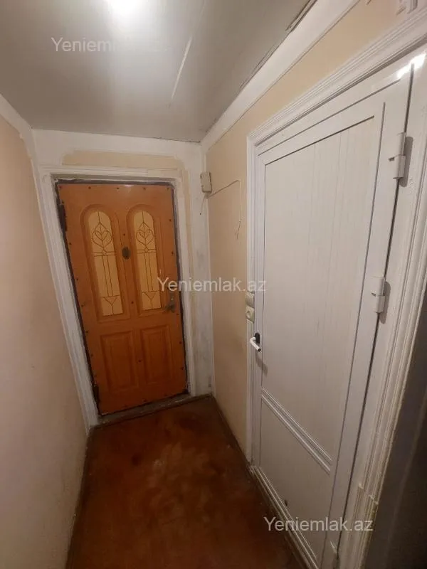 Satılır 2 otaqlı köhnə tikili 48 m²