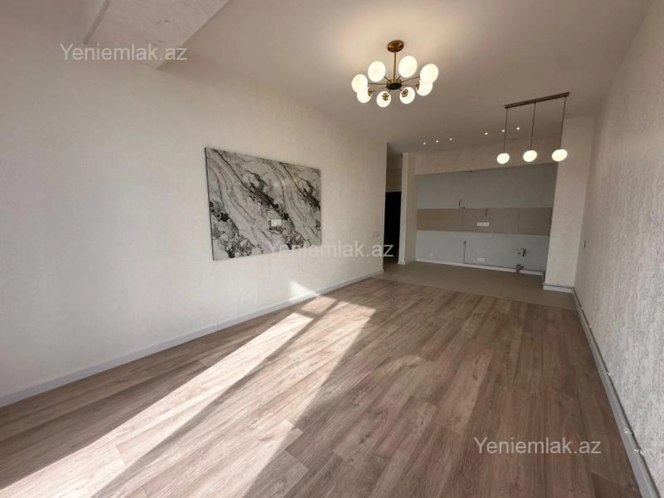 Satılır 3 otaqlı yeni tikili 84 m²