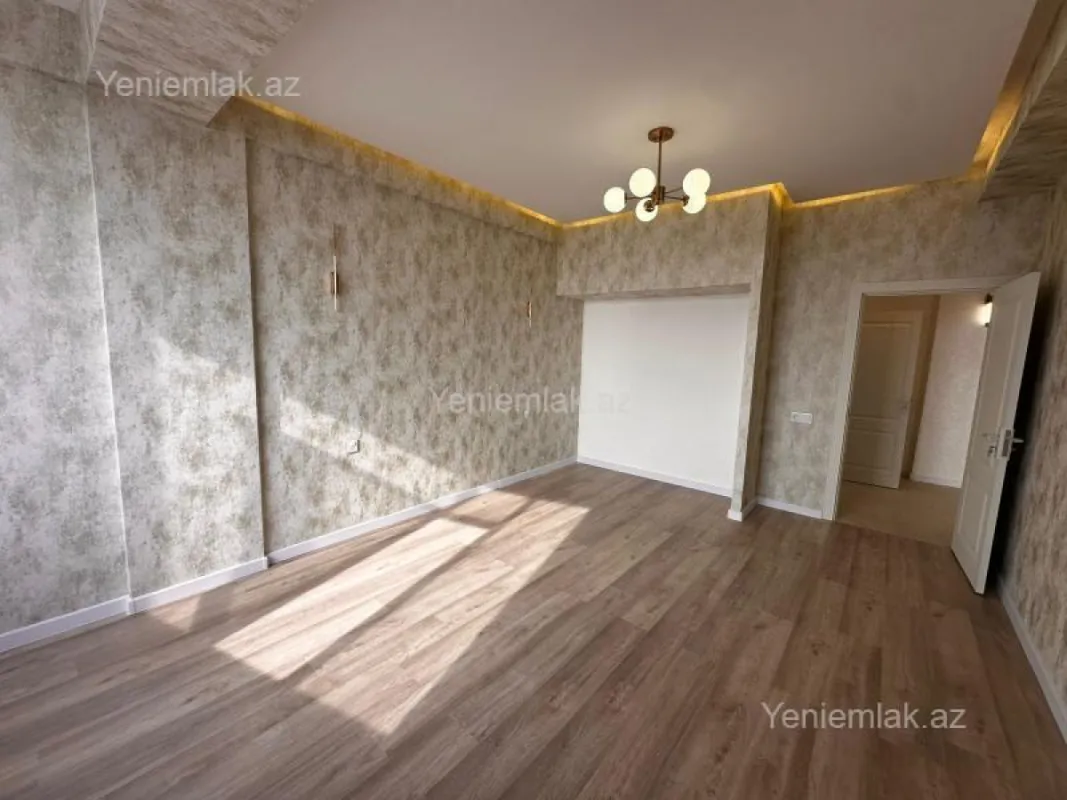 Satılır 3 otaqlı yeni tikili 84 m²
