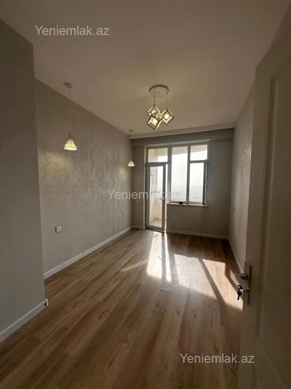 Satılır 3 otaqlı yeni tikili 84 m²