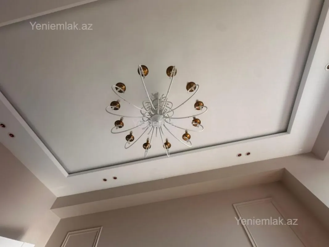 Satılır 3 otaqlı yeni tikili 102 m²