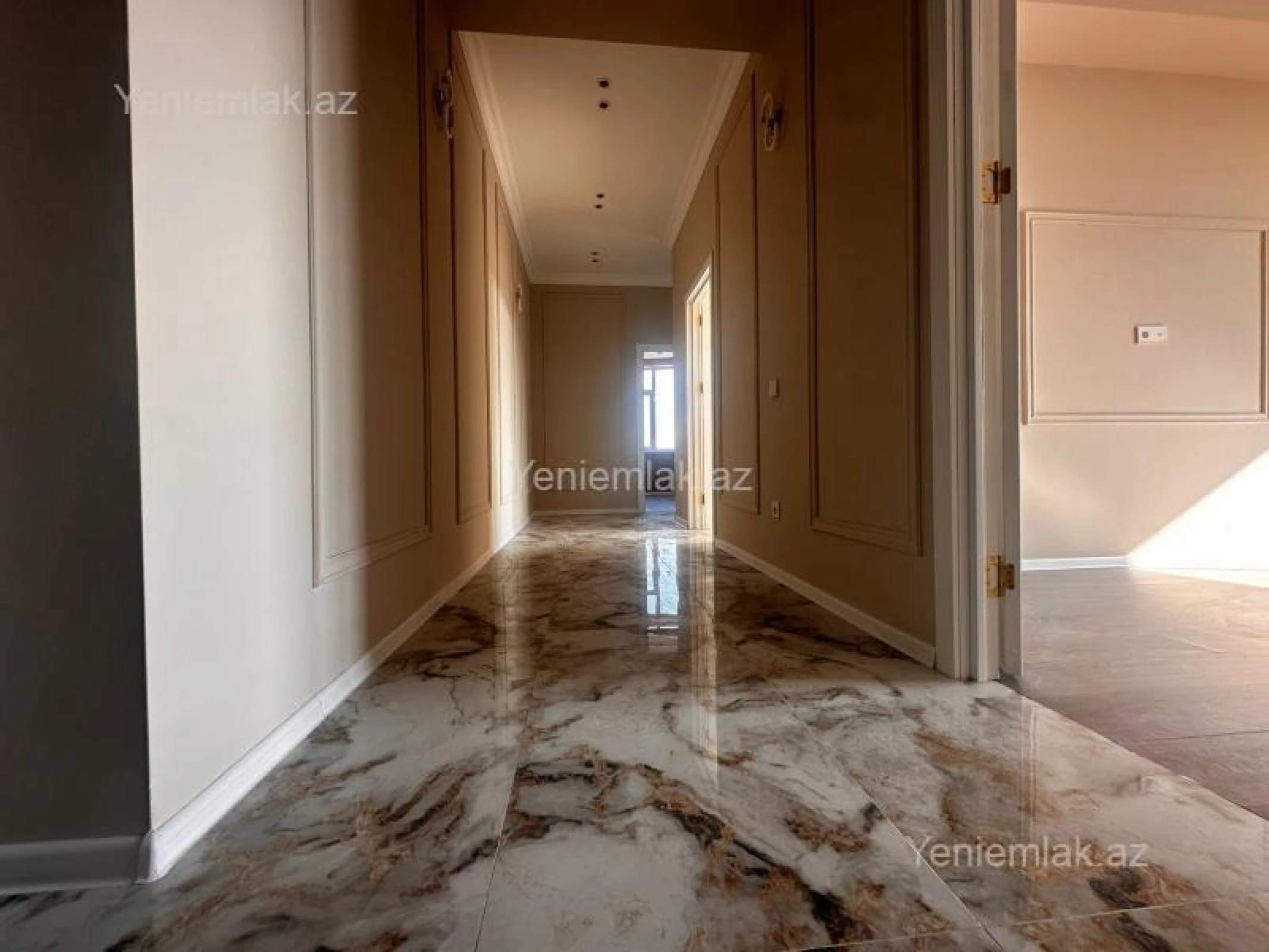 Satılır 3 otaqlı yeni tikili 102 m²