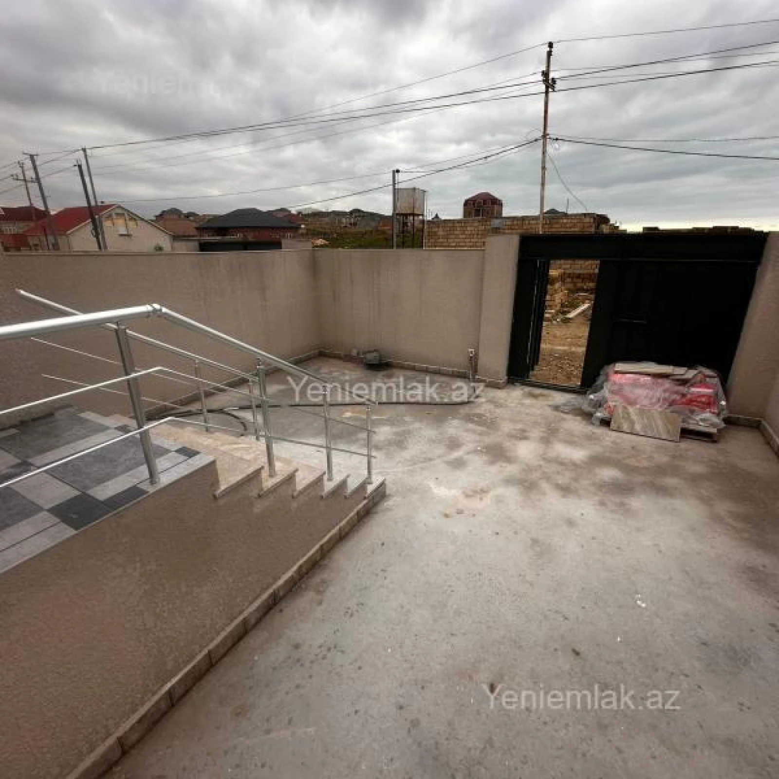 Satılır 3 otaqlı həyət evi 64 m²