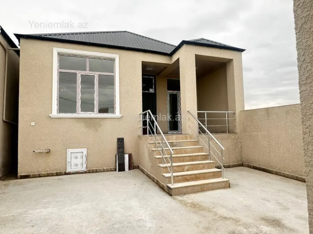 Satılır 3 otaqlı həyət evi 64 m²