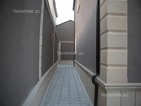 Satılır 6 otaqlı həyət evi 375 m²