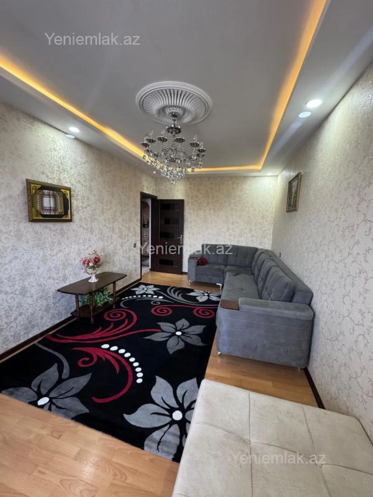 Satılır 3 otaqlı köhnə tikili 87 m²