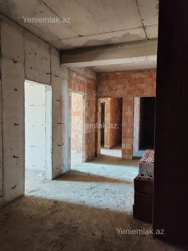 Satılır 4 otaqlı yeni tikili 144 m²