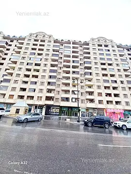 Satılır 3 otaqlı yeni tikili 136 m²
