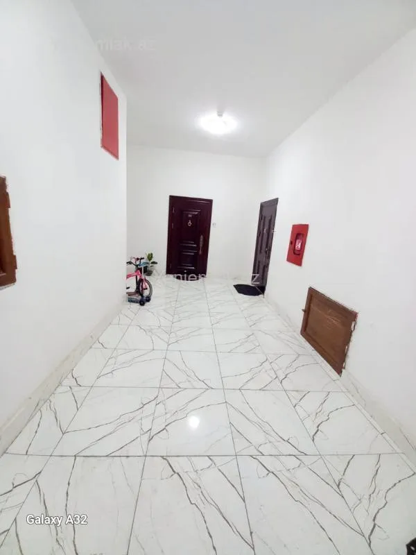 Satılır 3 otaqlı yeni tikili 136 m²