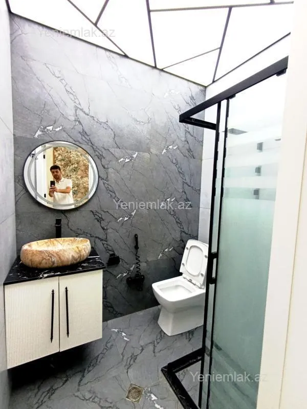 Satılır 4 otaqlı həyət evi 100 m²