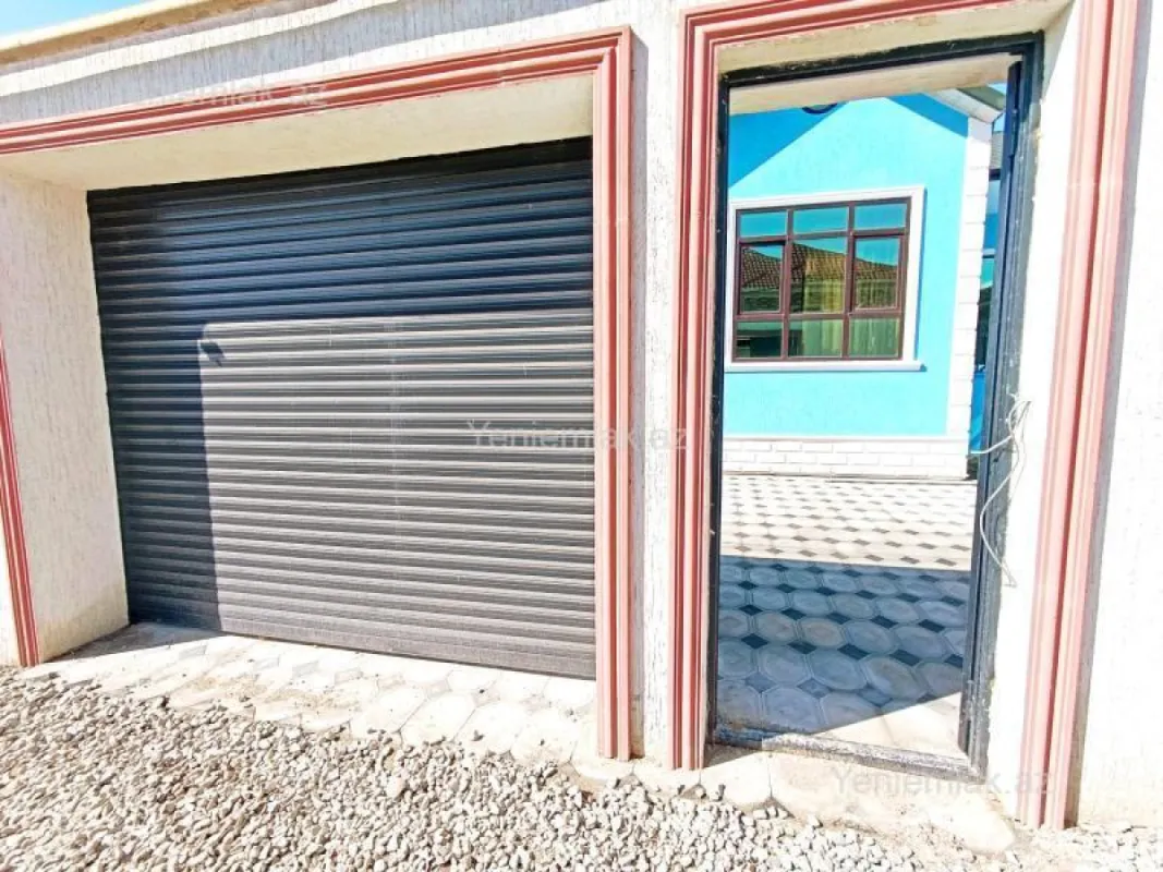 Satılır 4 otaqlı həyət evi 100 m²