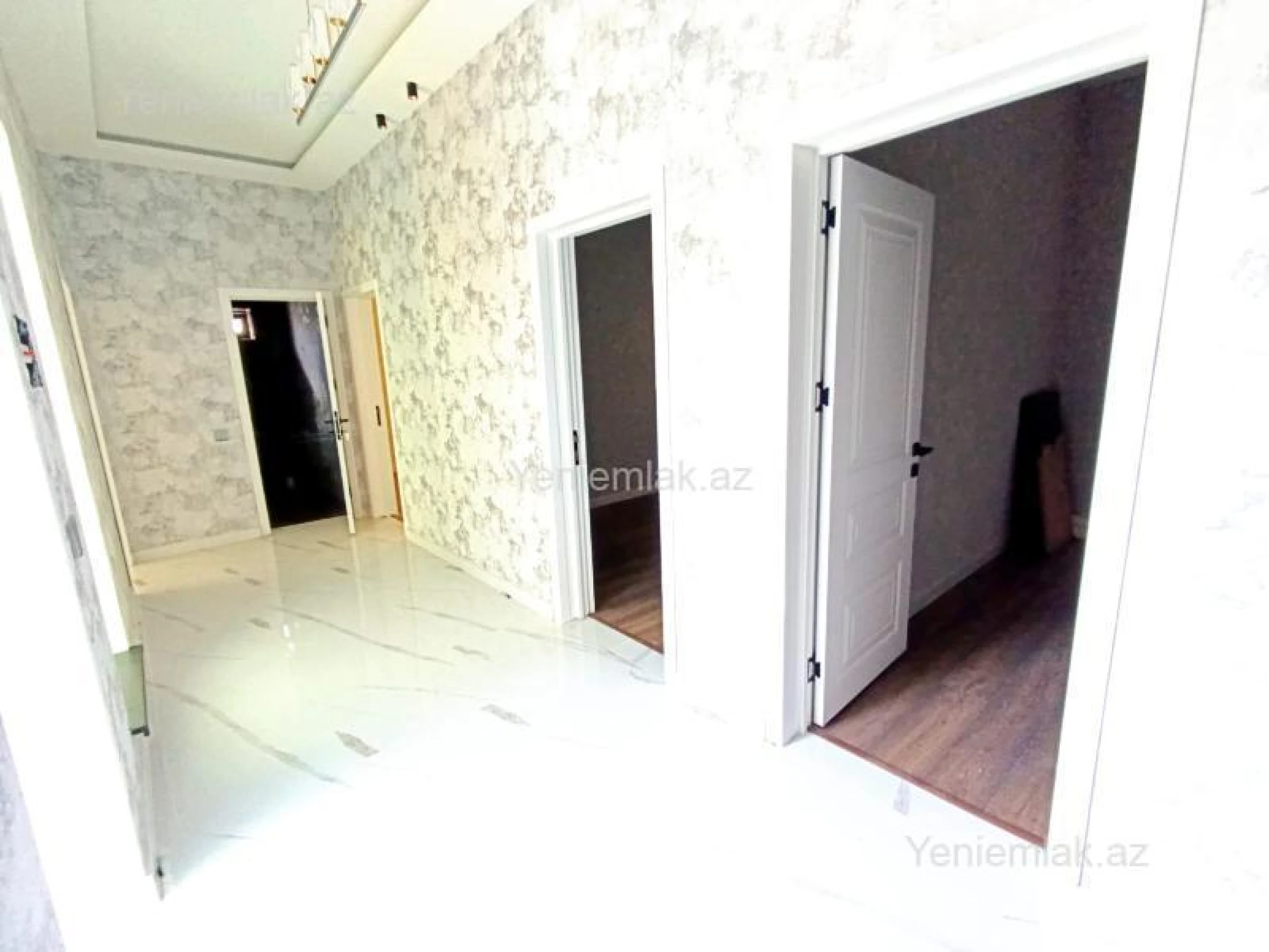 Satılır 4 otaqlı həyət evi 100 m²