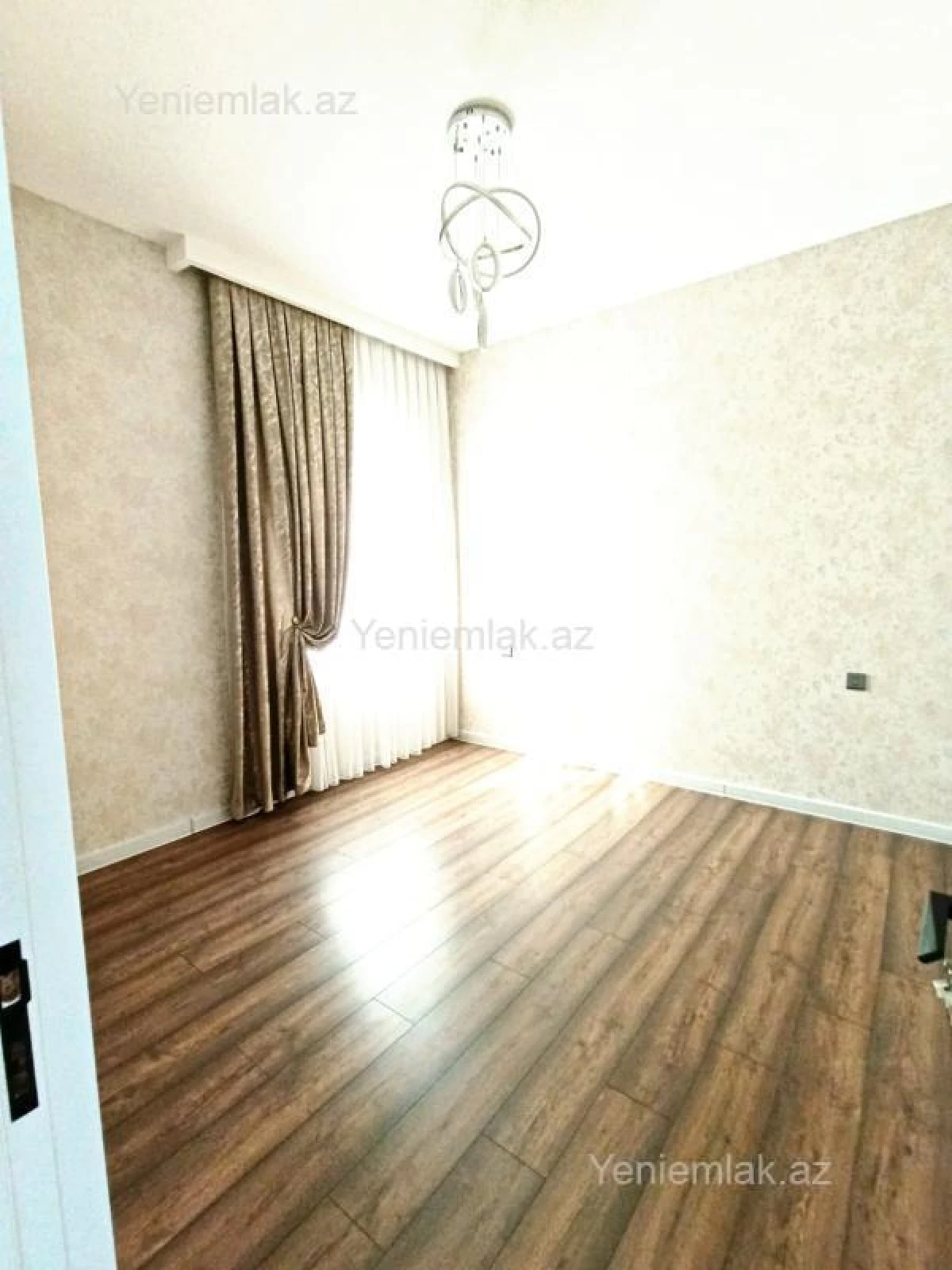 Satılır 4 otaqlı həyət evi 100 m²