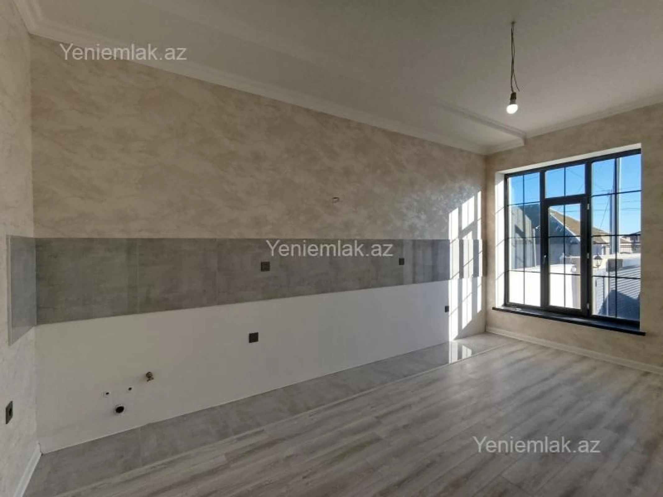 Satılır 4 otaqlı həyət evi 100 m²