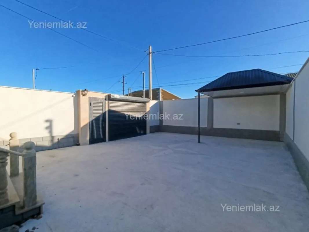 Satılır 4 otaqlı həyət evi 100 m²