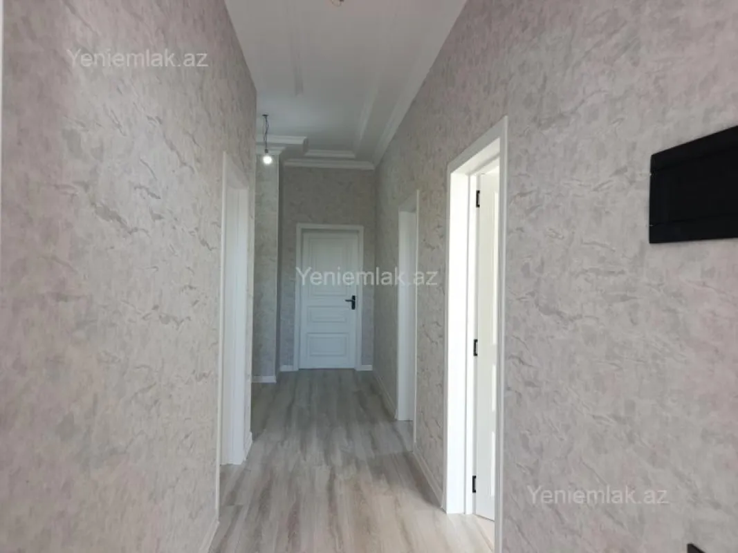 Satılır 4 otaqlı həyət evi 100 m²