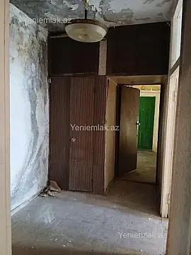 Satılır 3 otaqlı köhnə tikili 85 m²