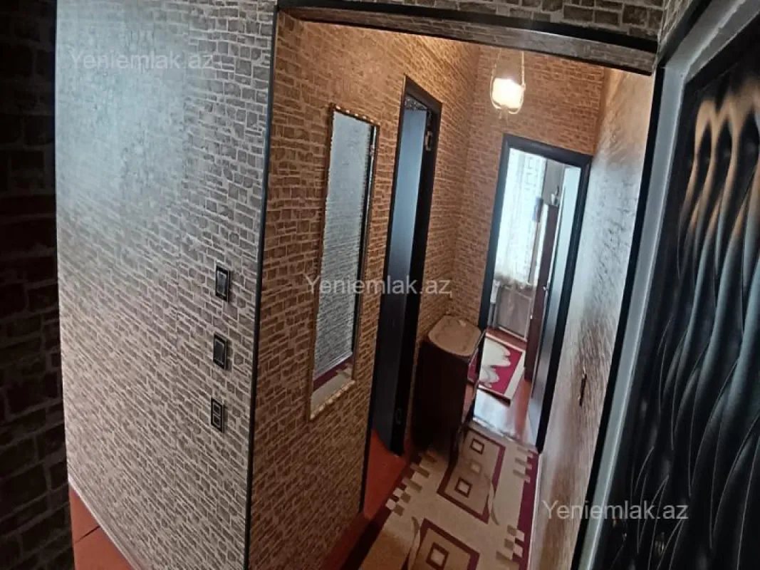 Satılır 3 otaqlı köhnə tikili 85 m²