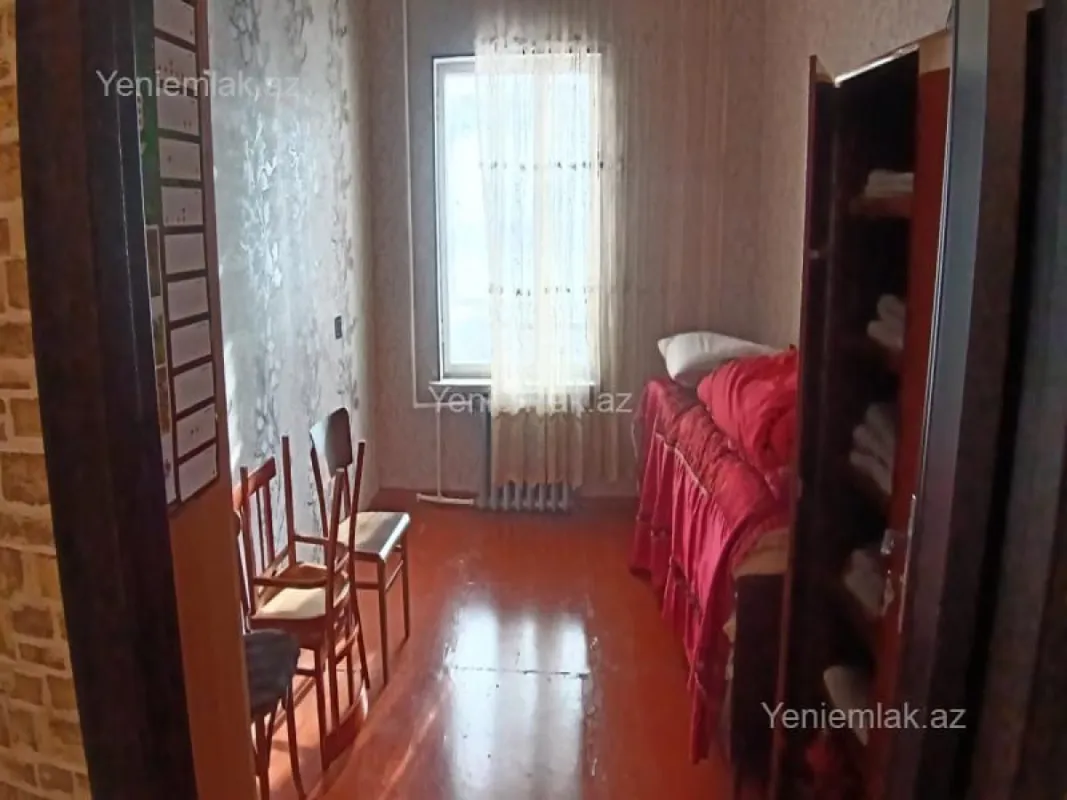 Satılır 3 otaqlı köhnə tikili 85 m²