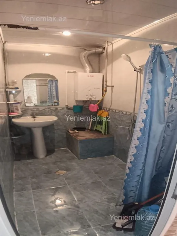 Satılır 3 otaqlı köhnə tikili 85 m²