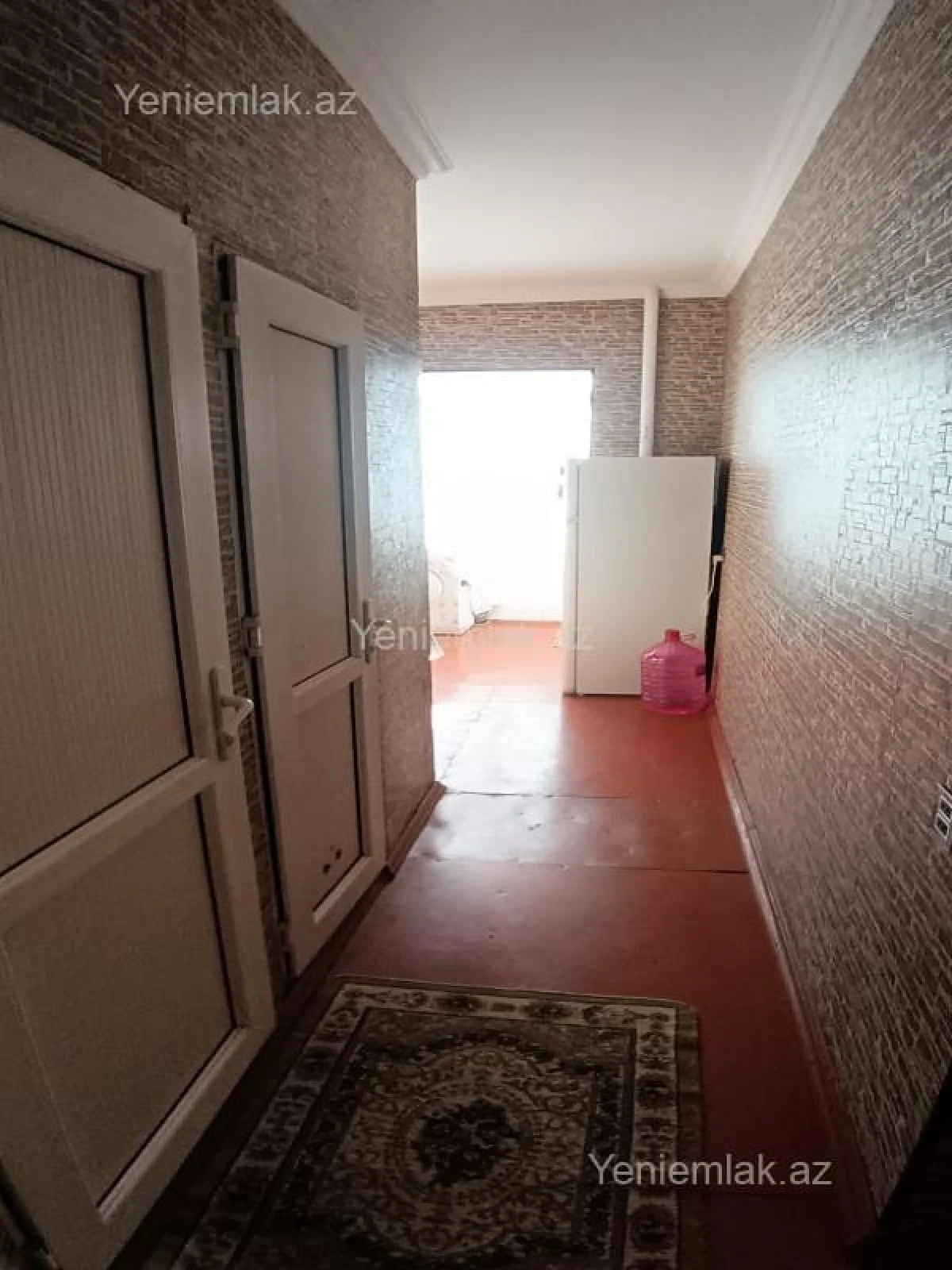 Satılır 3 otaqlı köhnə tikili 85 m²
