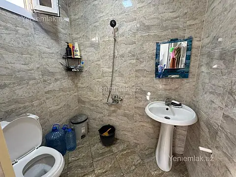 Satılır 2 otaqlı həyət evi 60 m²
