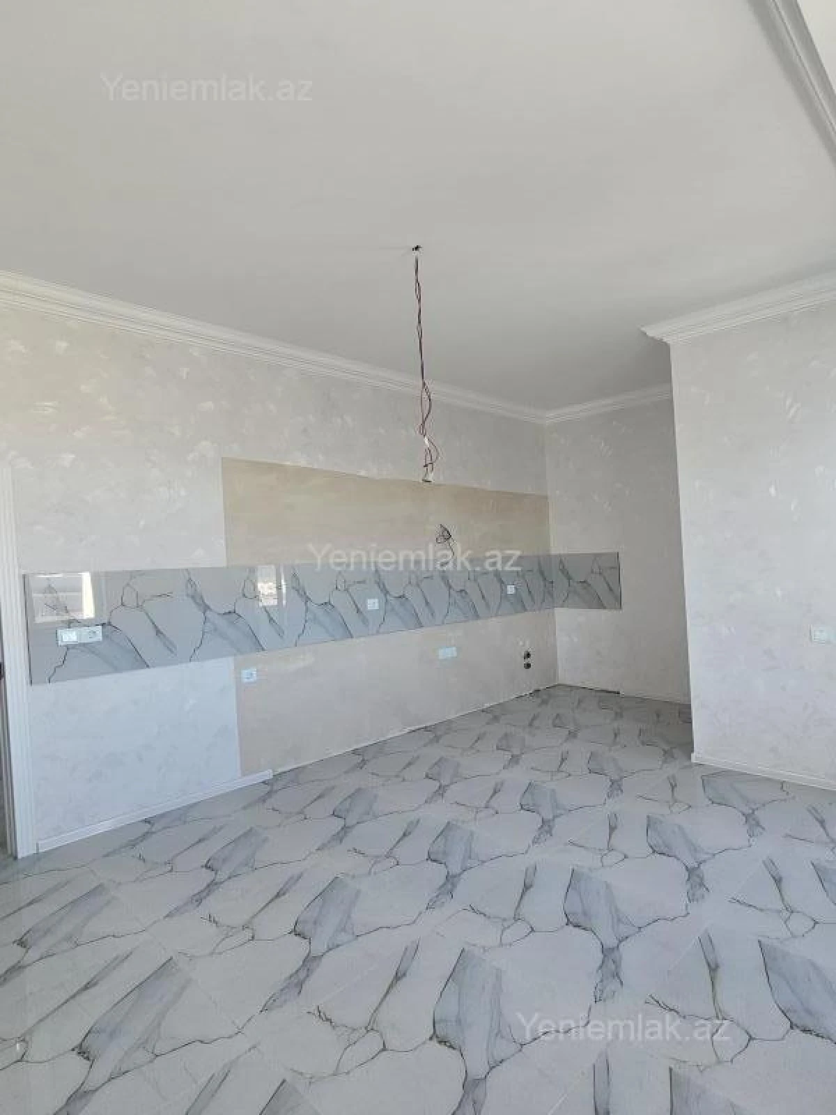 Satılır 3 otaqlı yeni tikili 71 m²