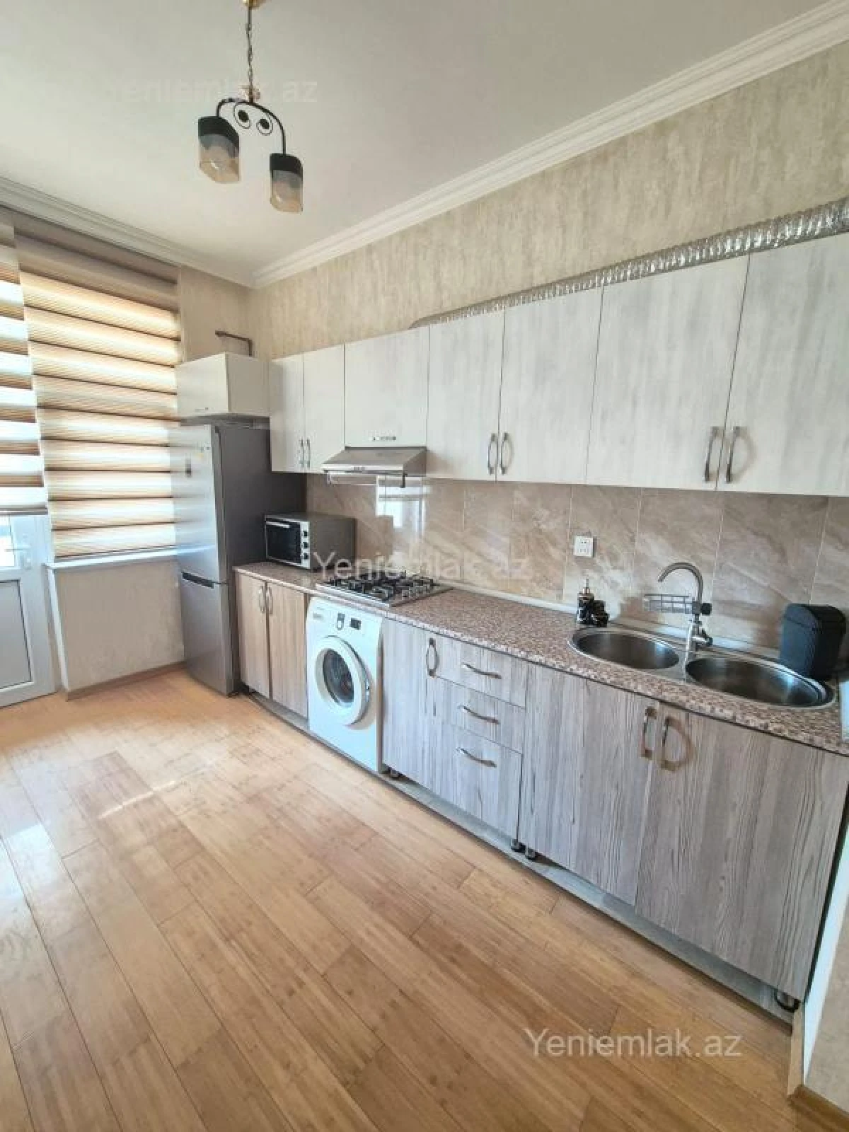 Satılır 2 otaqlı yeni tikili 68 m²