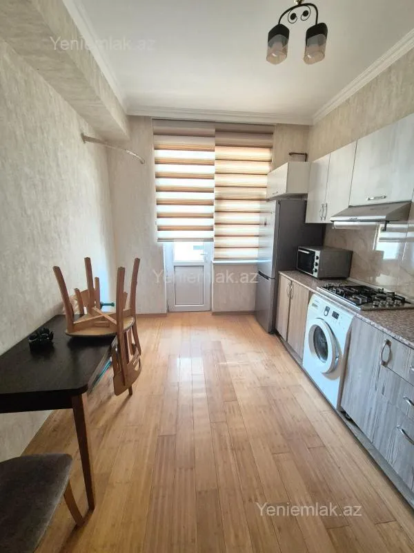 Satılır 2 otaqlı yeni tikili 68 m²