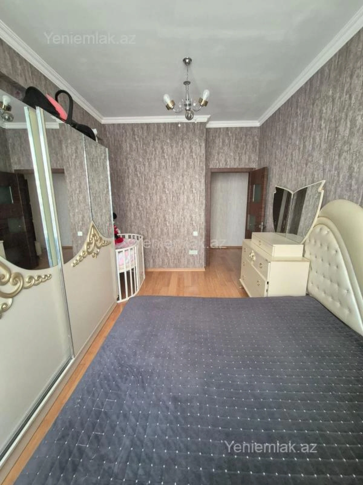 Satılır 2 otaqlı yeni tikili 68 m²