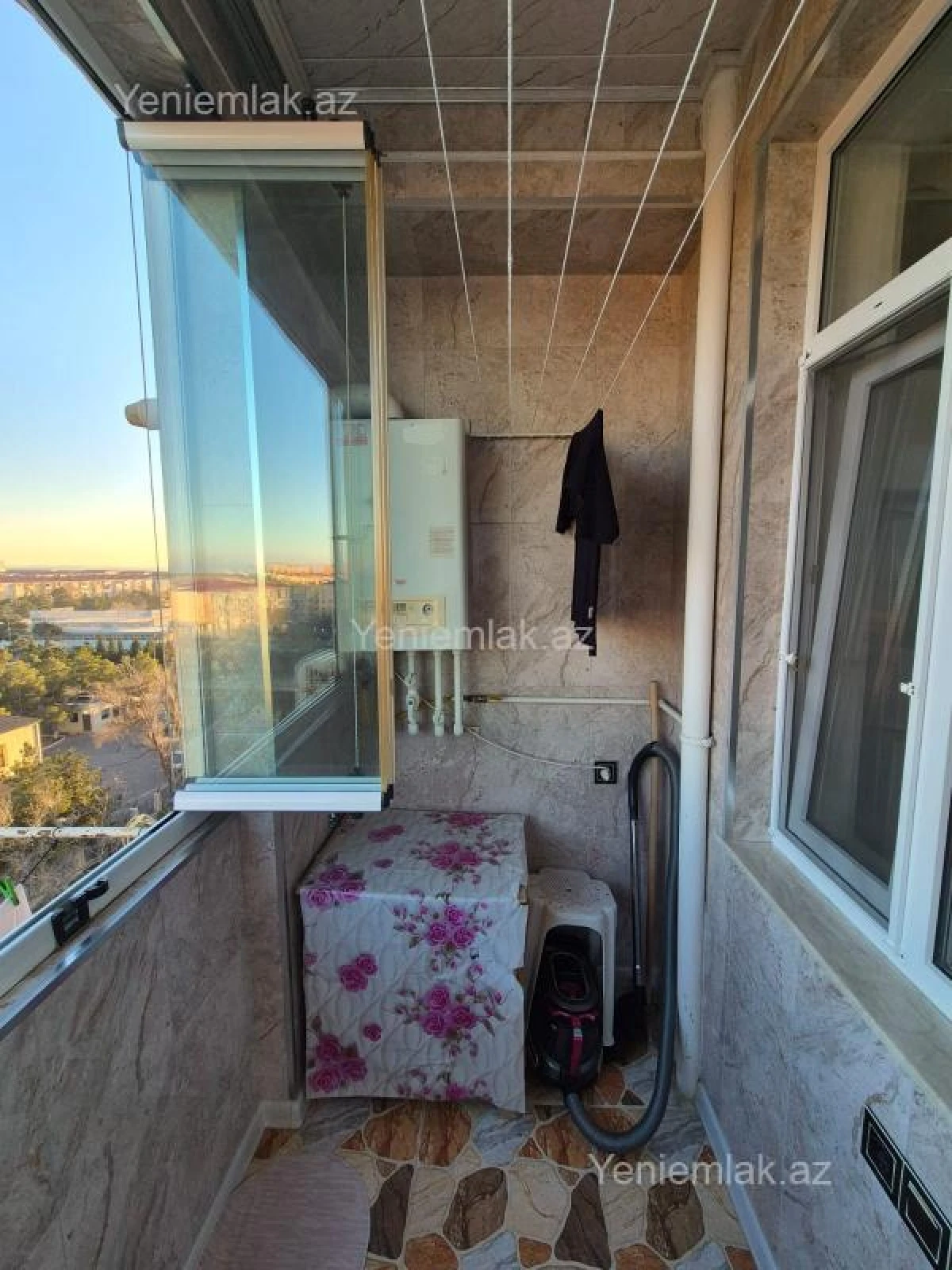 Satılır 2 otaqlı yeni tikili 96 m²