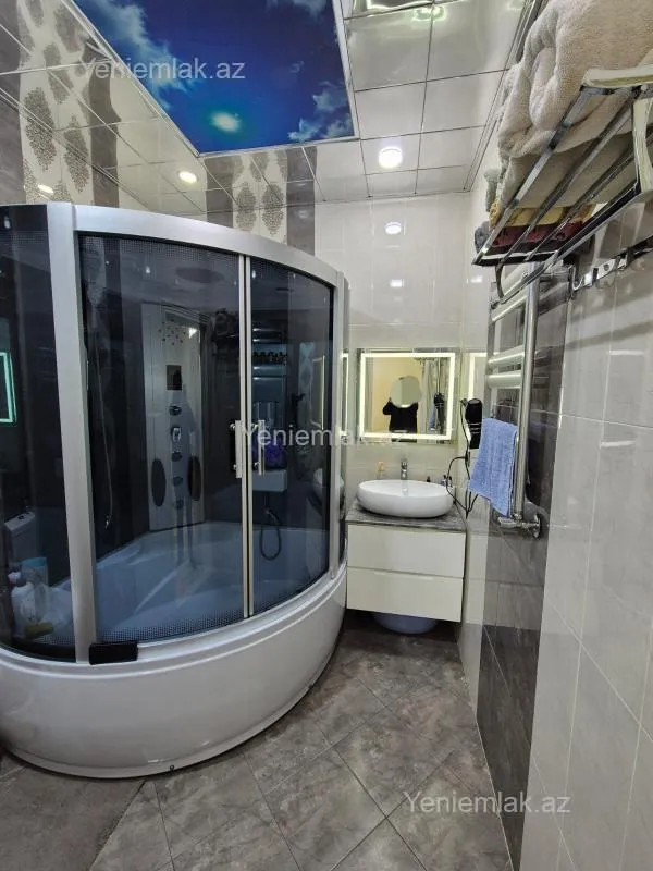 Satılır 2 otaqlı yeni tikili 96 m²