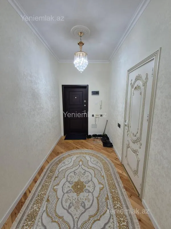 Satılır 2 otaqlı yeni tikili 96 m²