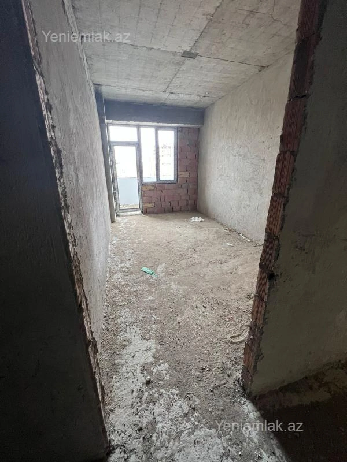 Satılır 4 otaqlı yeni tikili 215 m²
