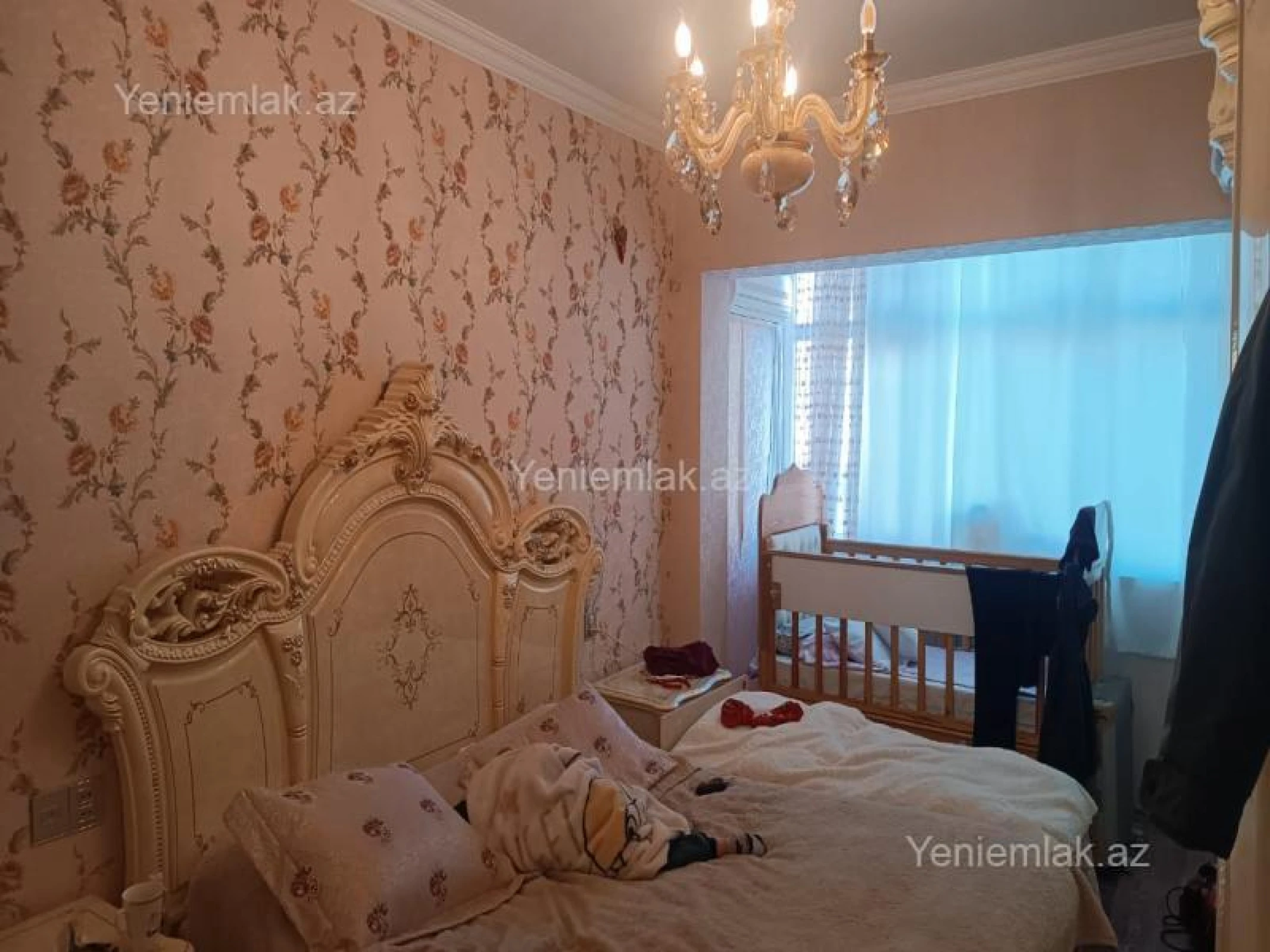 Satılır 2 otaqlı köhnə tikili 60 m²