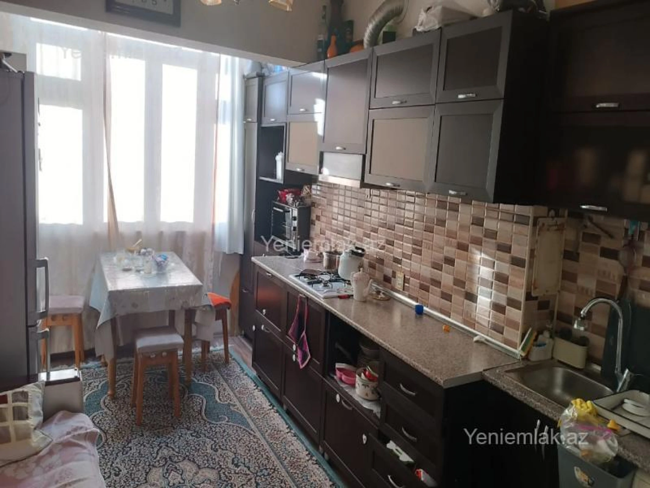 Satılır 2 otaqlı köhnə tikili 60 m²