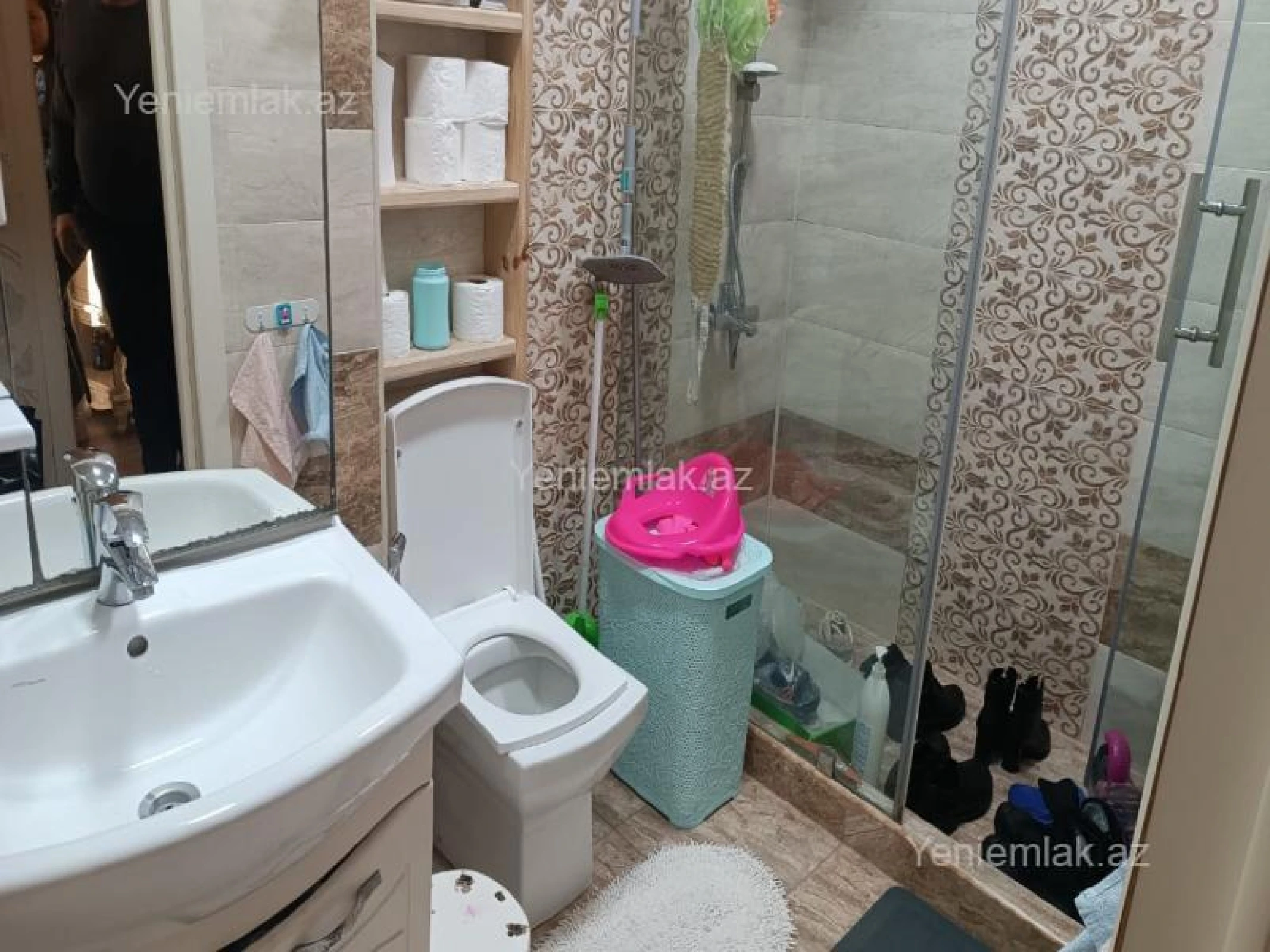 Satılır 2 otaqlı köhnə tikili 60 m²