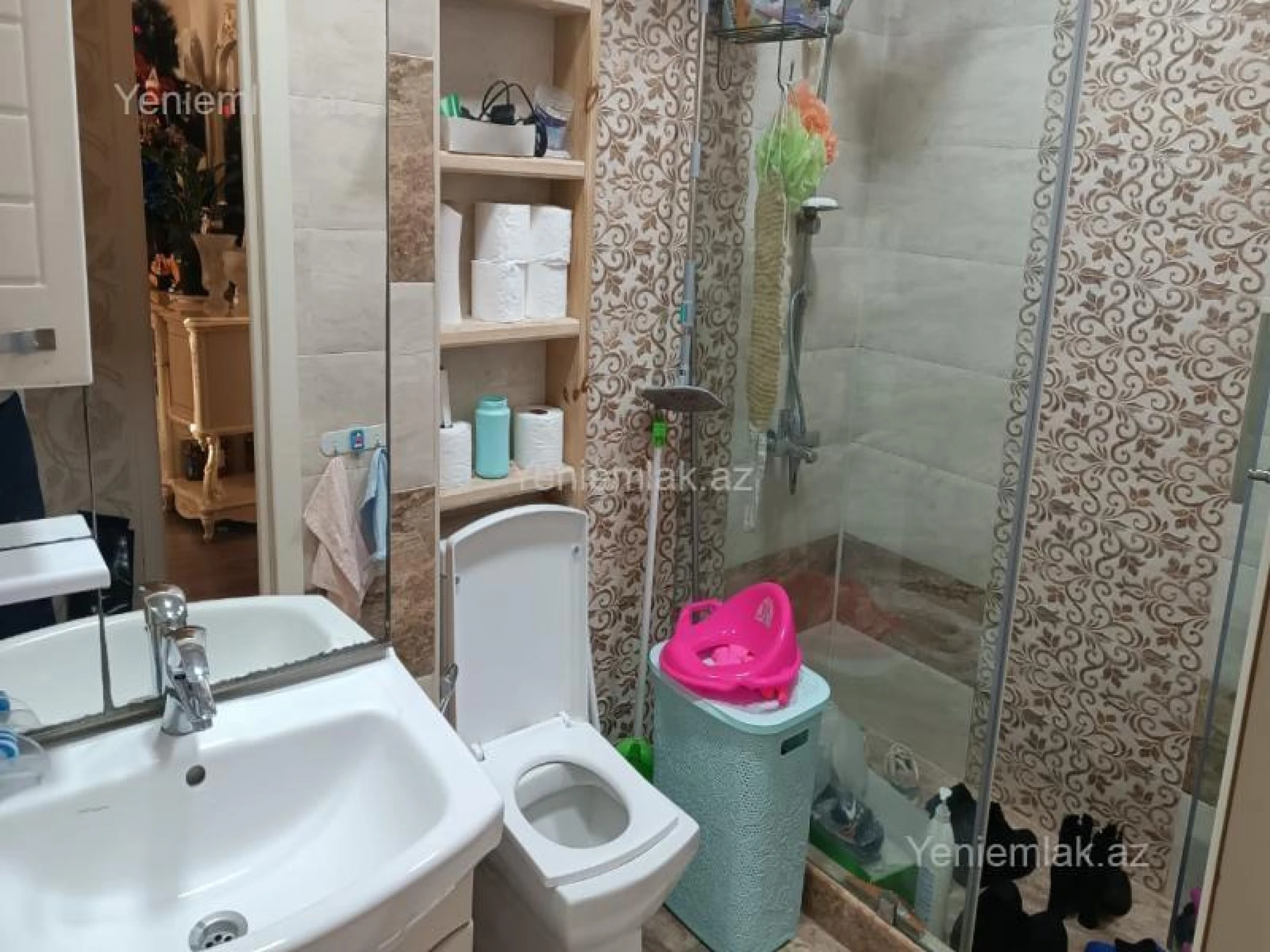 Satılır 2 otaqlı köhnə tikili 60 m²