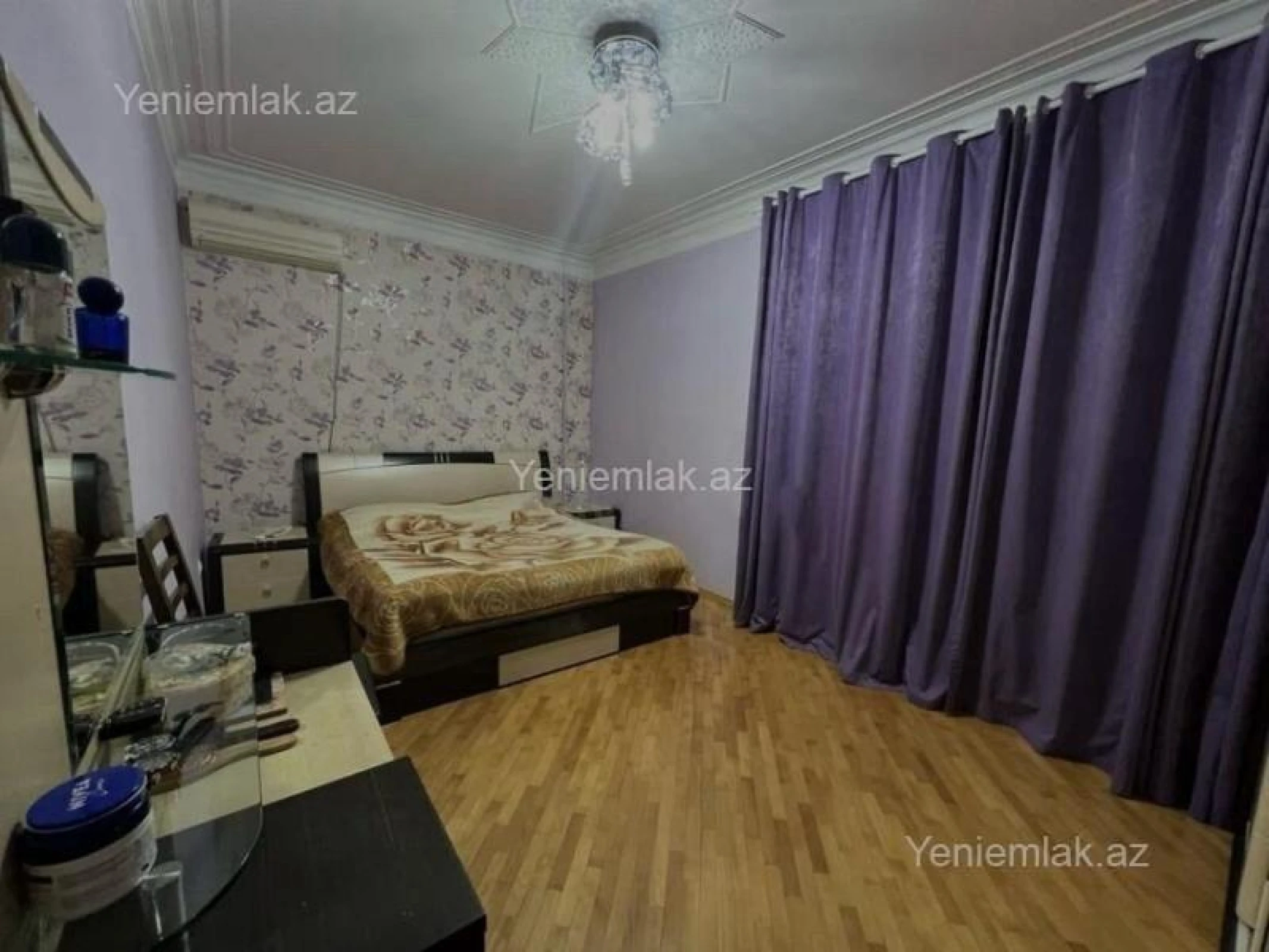 Satılır 4 otaqlı köhnə tikili 112.4 m²