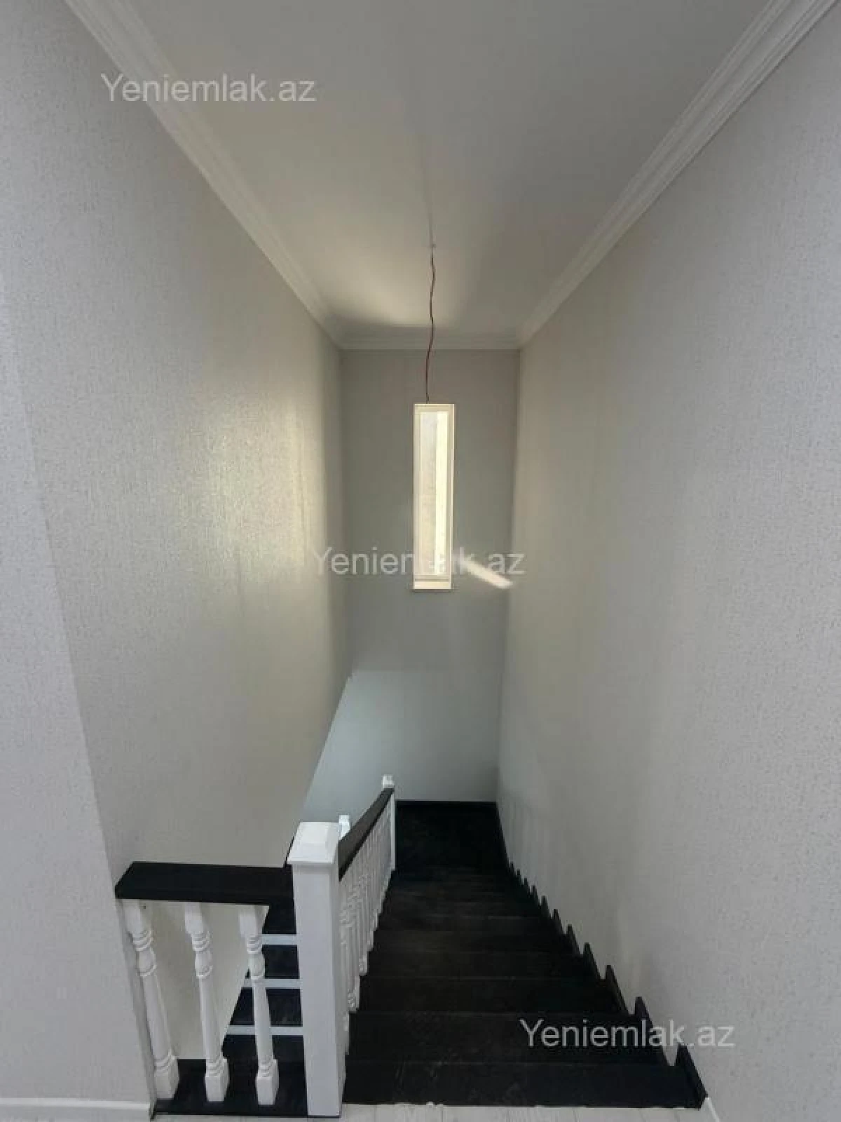 Satılır 4 otaqlı həyət evi 160 m²