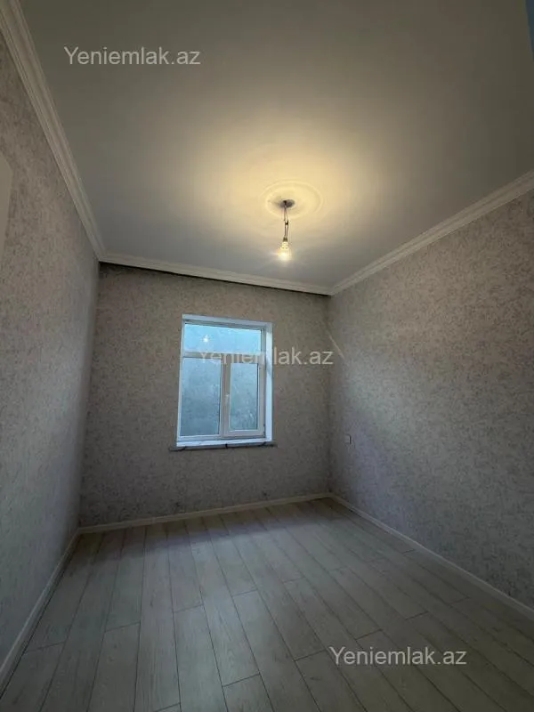 Satılır 4 otaqlı həyət evi 160 m²