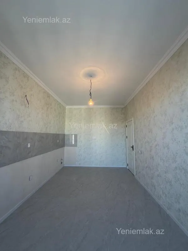 Satılır 4 otaqlı həyət evi 160 m²