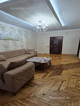 Satılır 3 otaqlı köhnə tikili 70 m²