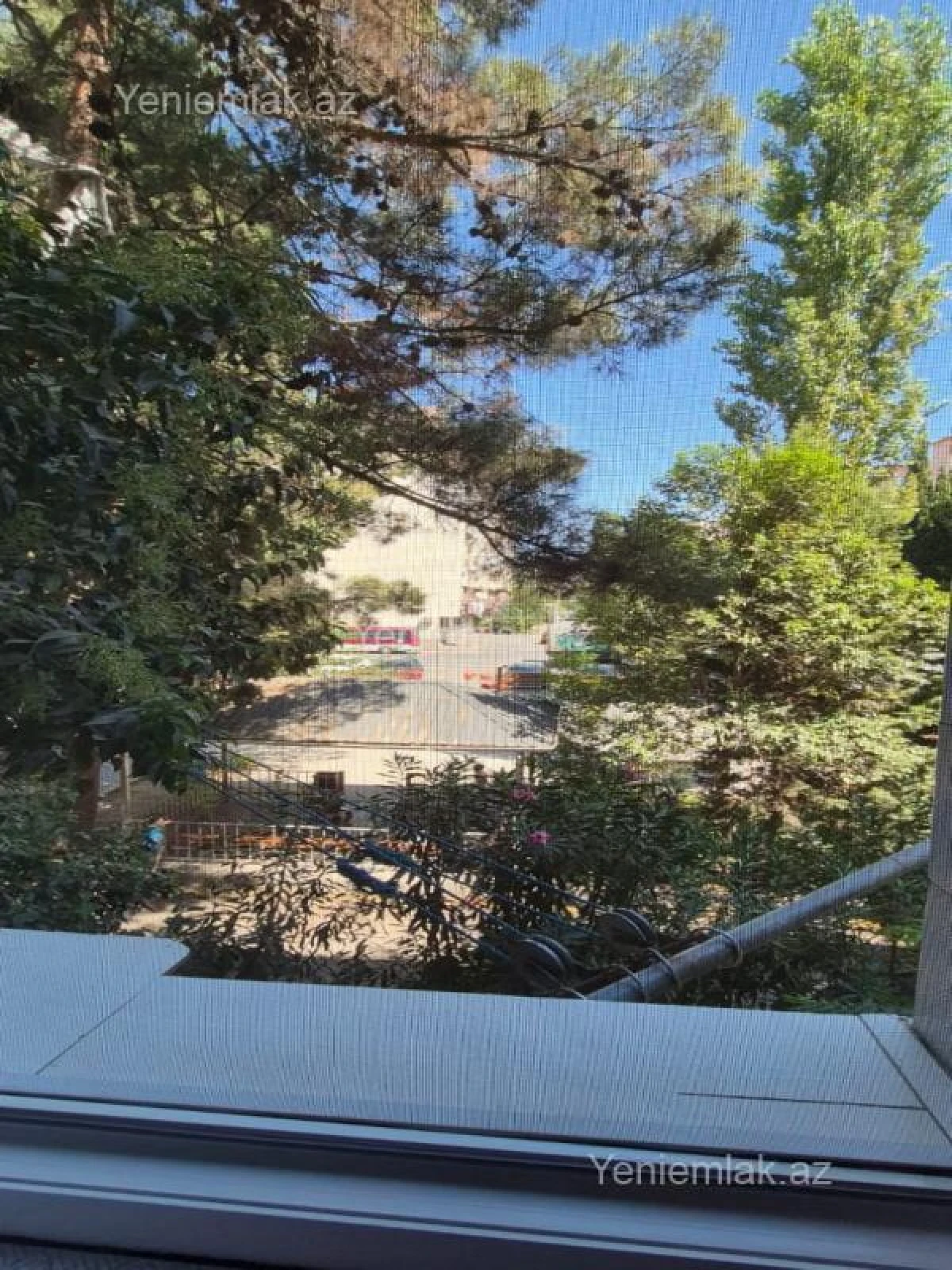 Satılır 3 otaqlı köhnə tikili 70 m²