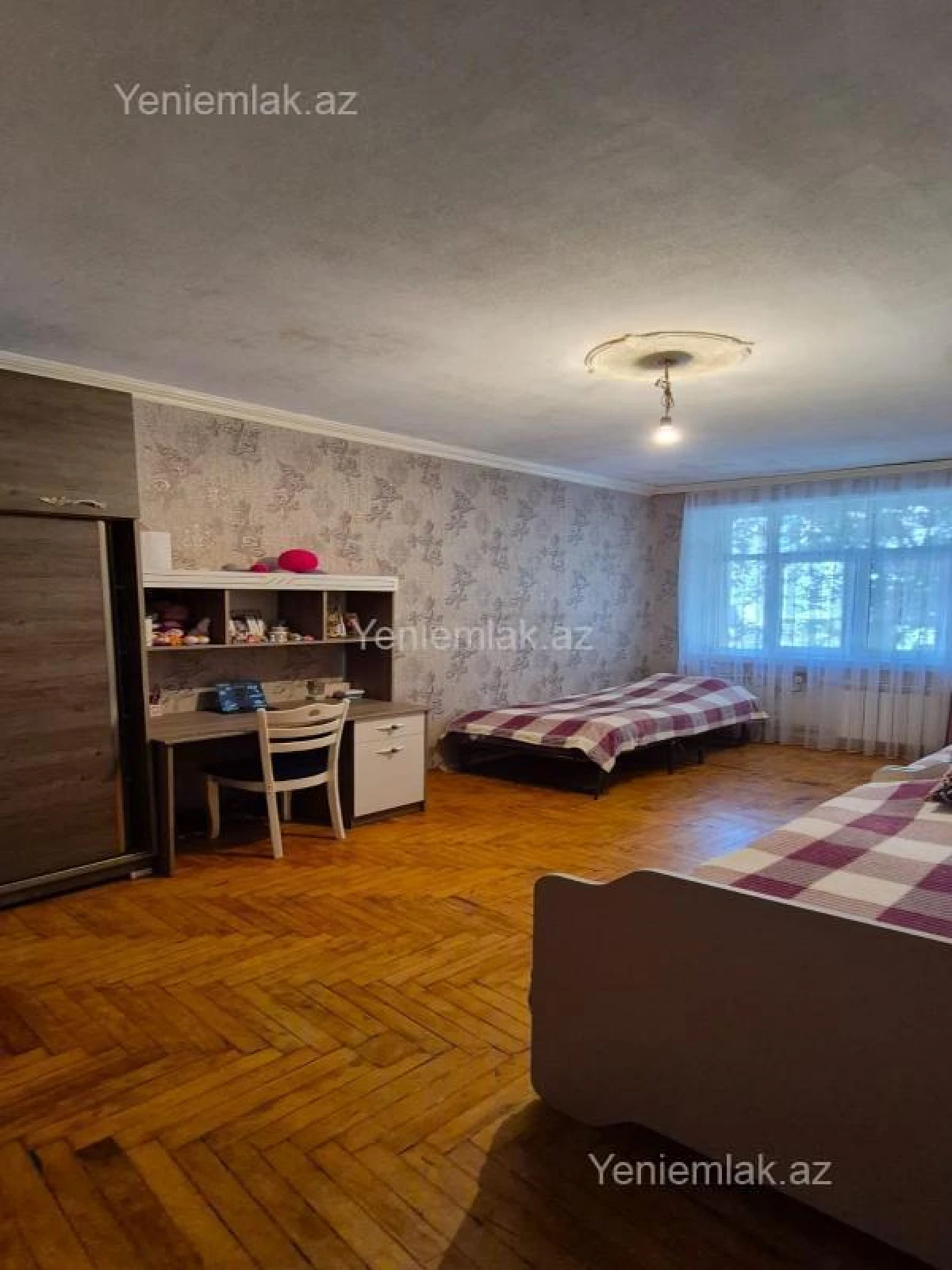 Satılır 3 otaqlı köhnə tikili 70 m²