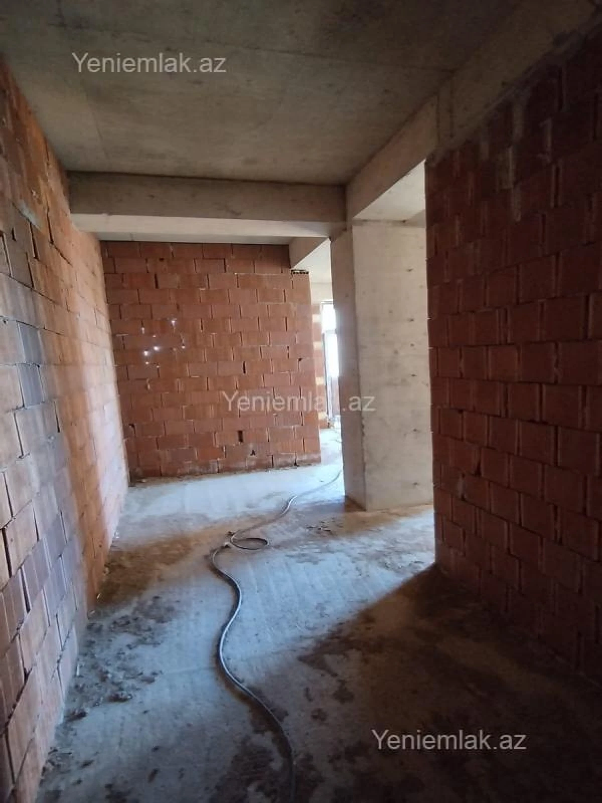 Satılır 1 otaqlı yeni tikili 58 m²